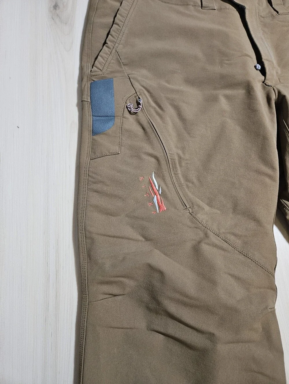 Sitka Grinder Pants Mud Brown Mens 42 Nylon Blend Stretch Cargo Hunting